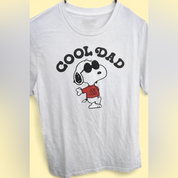 Peanuts Other - Peanuts Hybrid “Cool Dad” Snoopy T-Shirt - Size Medium